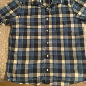 Banana republic short sleeve button down shirt